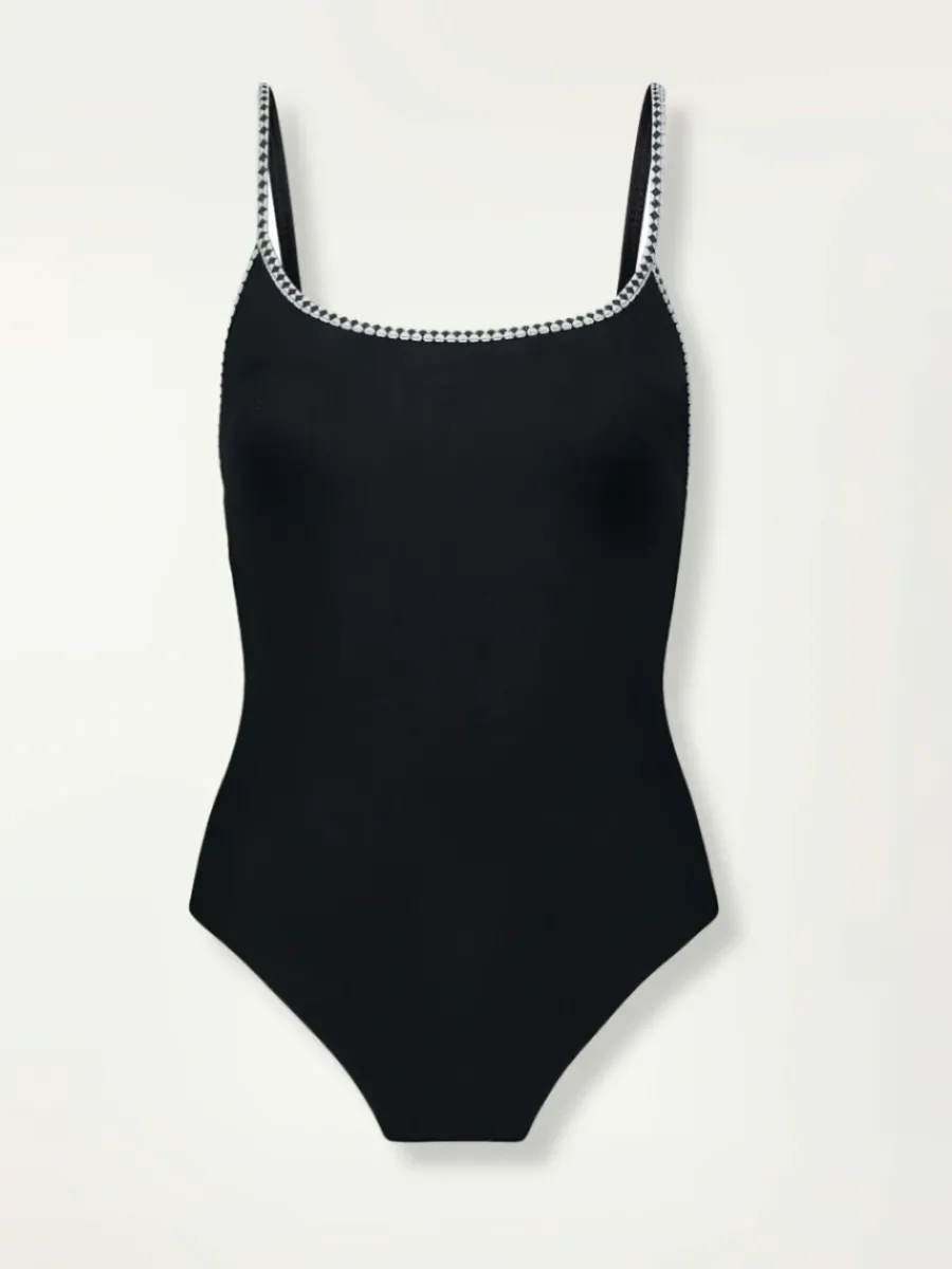 ELENE | One Piece<lemlem Hot
